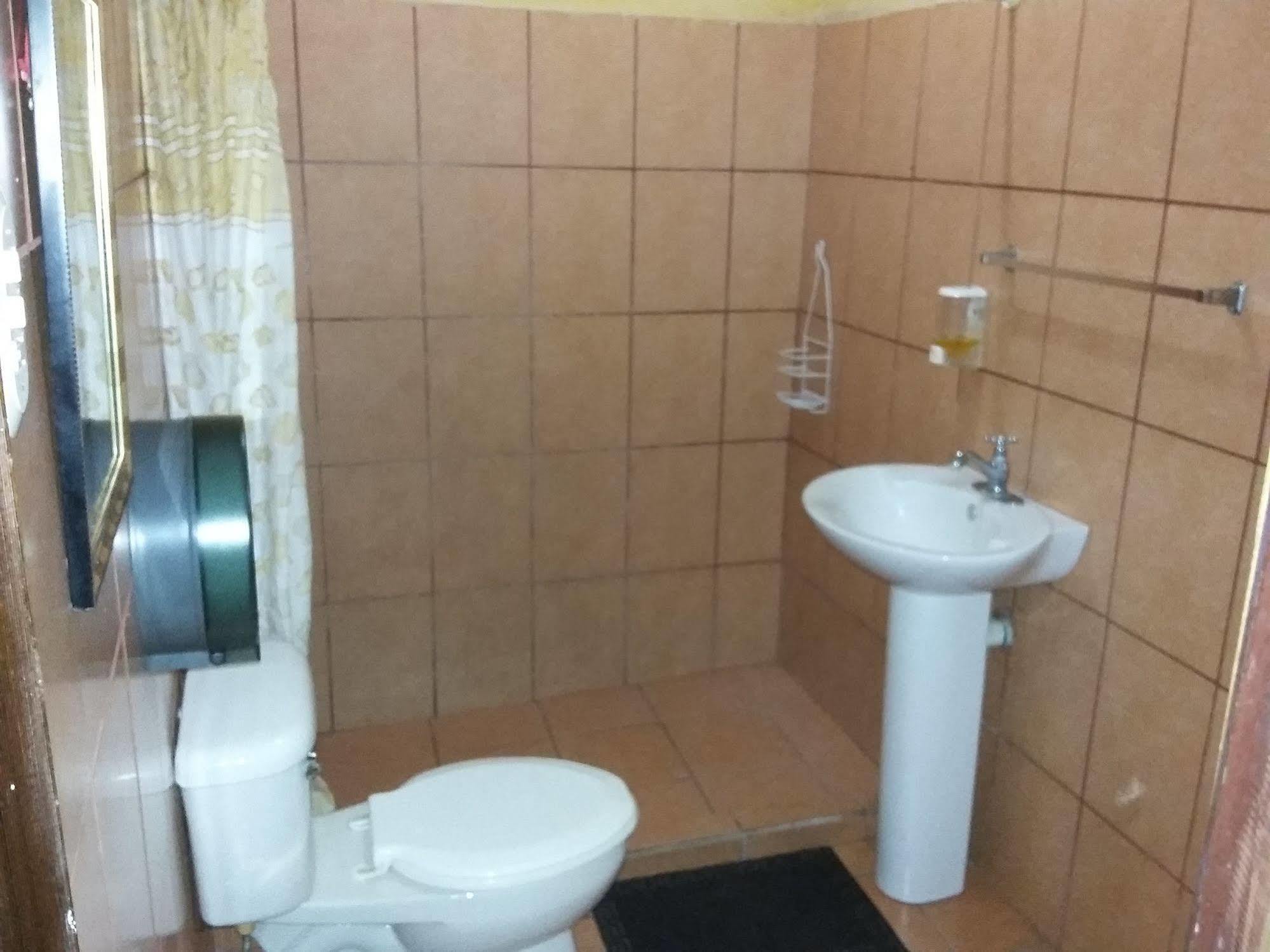 Cabinas Madeleine Puntarenas Dış mekan fotoğraf