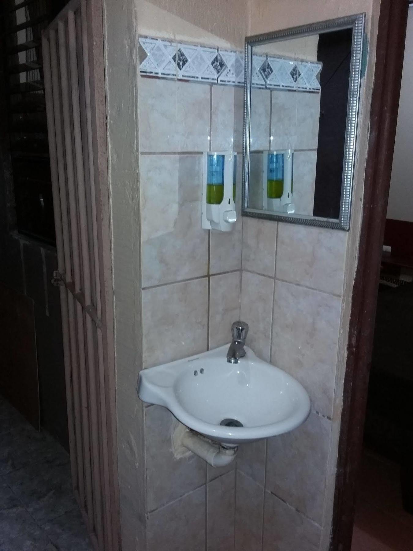 Cabinas Madeleine Puntarenas Dış mekan fotoğraf